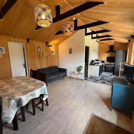 Quiet House 5 Minutes From Barneville-carteret Alpehytte *